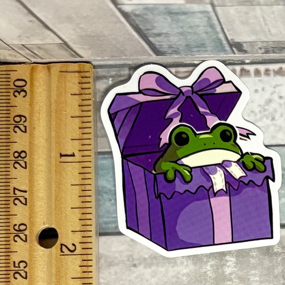 🌀10/$10🌀 Cartoon Kawaii Frog Reusable Waterproof Vinyl Sticker Decal - Picture 1 of 1